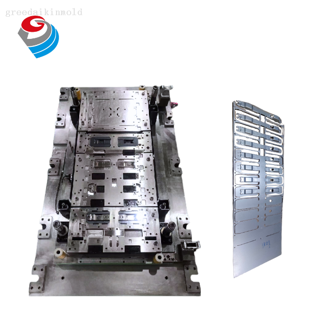 การติดตั้ง AC Foot Stamping Die