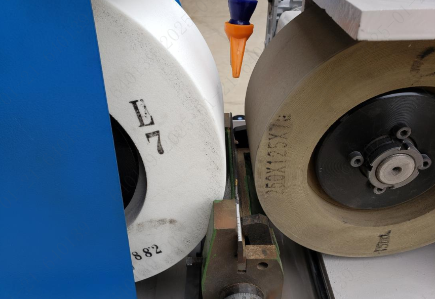 เครื่องมือเจียร